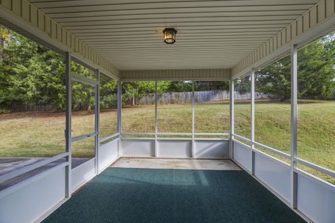 Tiny photo for 1610 Jamestown Avenue, Evans, GA 30809 (MLS # 548440)