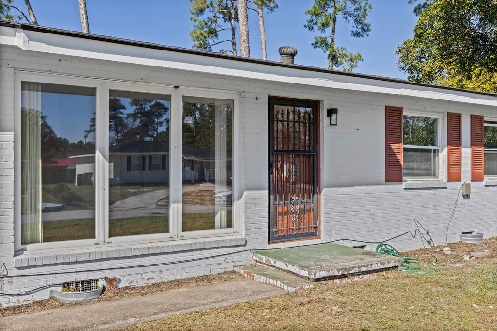 Photo of 3317 Forest Estates Drive, Augusta, GA 30909 (MLS # 549051)