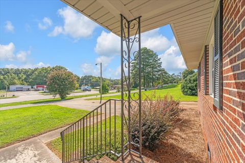 Tiny photo for 815 Hillcrest Drive, Washington, GA 30673 (MLS # 545858)