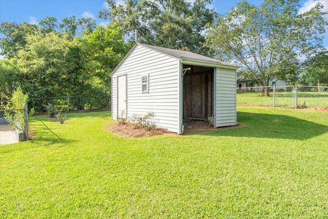 Tiny photo for 815 Hillcrest Drive, Washington, GA 30673 (MLS # 545858)