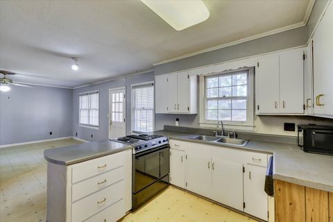 Tiny photo for 225 Chatham Road, Augusta, GA 30907 (MLS # 549534)