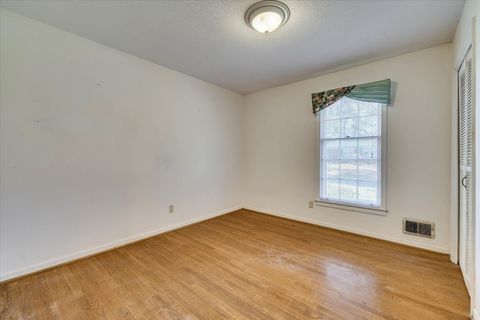Tiny photo for 225 Chatham Road, Augusta, GA 30907 (MLS # 549534)