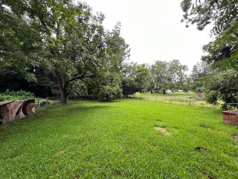 Tiny photo for 122 First Street, Dearing, GA 30808 (MLS # 545368)