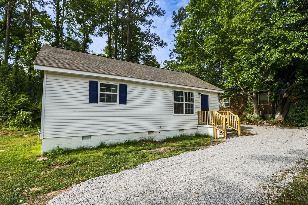 Photo of 2438 Lumpkin Road, Augusta, GA 30906 (MLS # 554510)