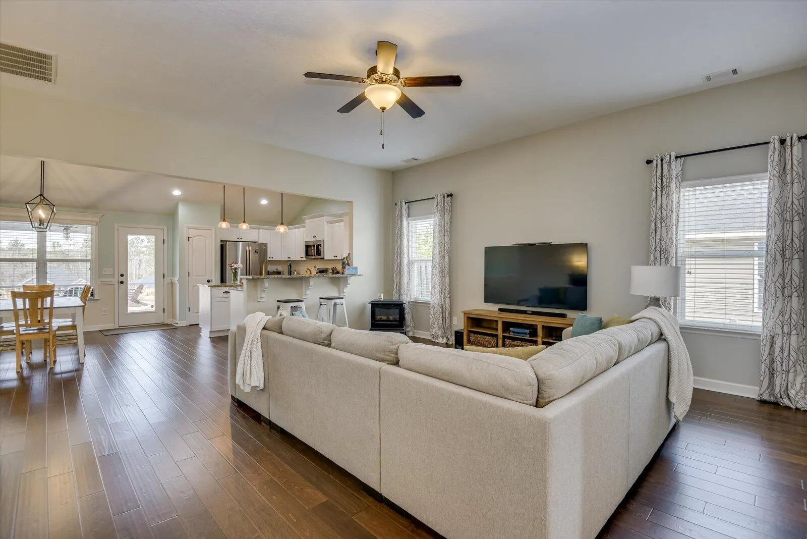 Augusta, Georgia 30909, United States, 3 Bedrooms Bedrooms, ,2 BathroomsBathrooms,Residential,Pending,1782