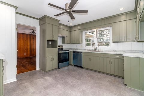 Tiny photo for 2908 Stratford Drive Dr, Augusta, GA 30909 (MLS # 550277)