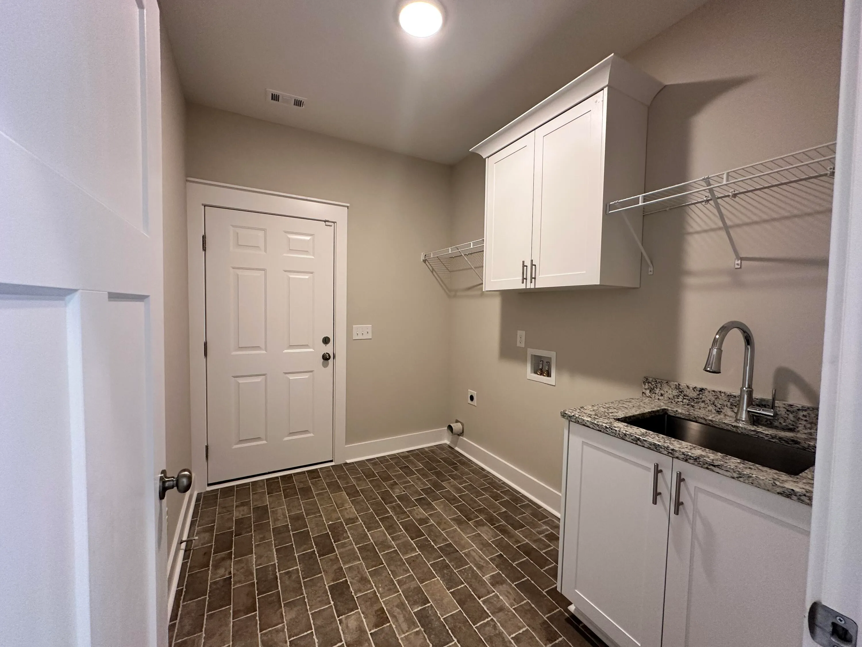 Beech Island, South Carolina 29842, United States, 4 Bedrooms Bedrooms, ,3 BathroomsBathrooms,Residential,Pending,50069