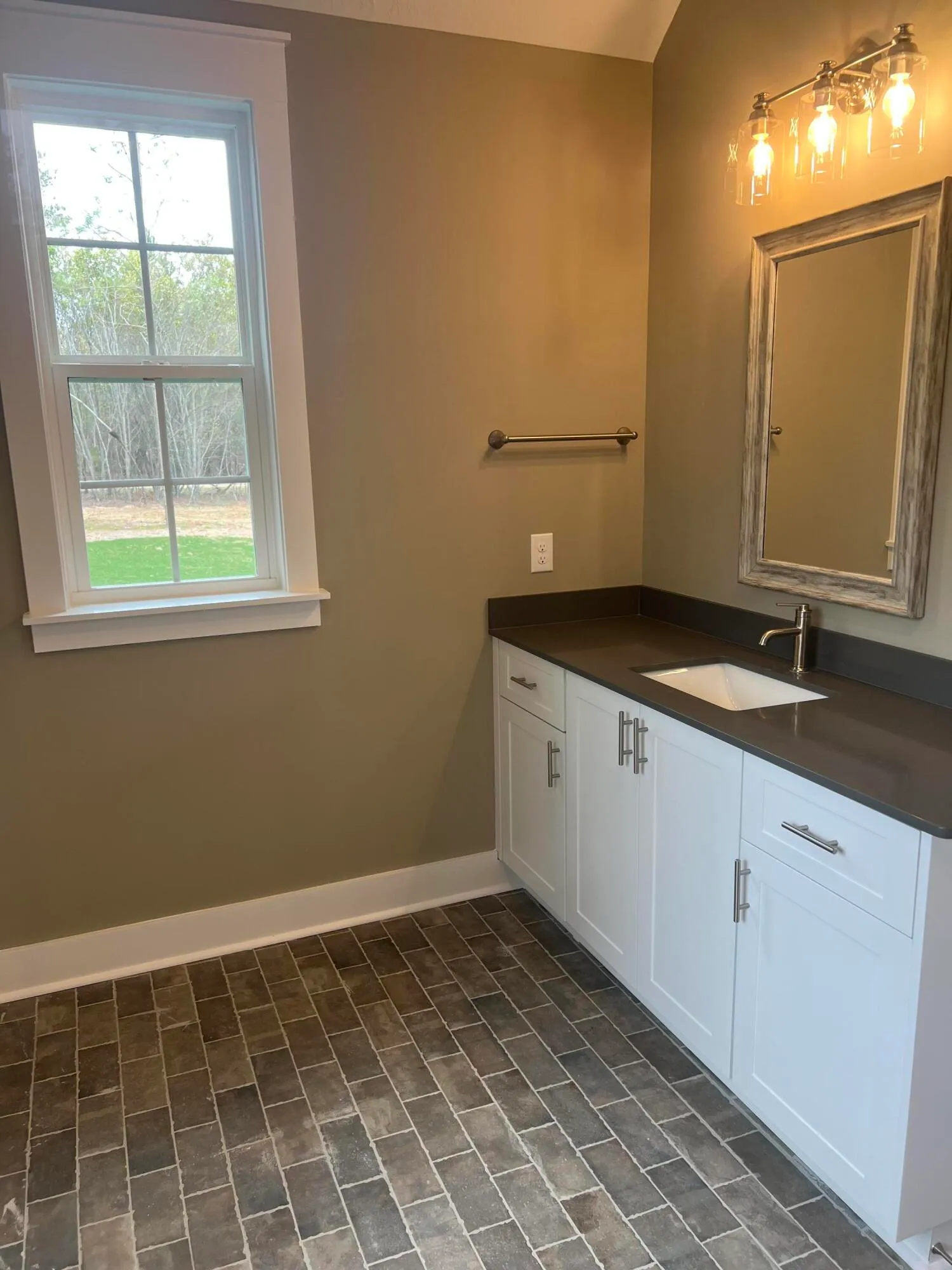 Beech Island, South Carolina 29842, United States, 4 Bedrooms Bedrooms, ,3 BathroomsBathrooms,Residential,Pending,50069