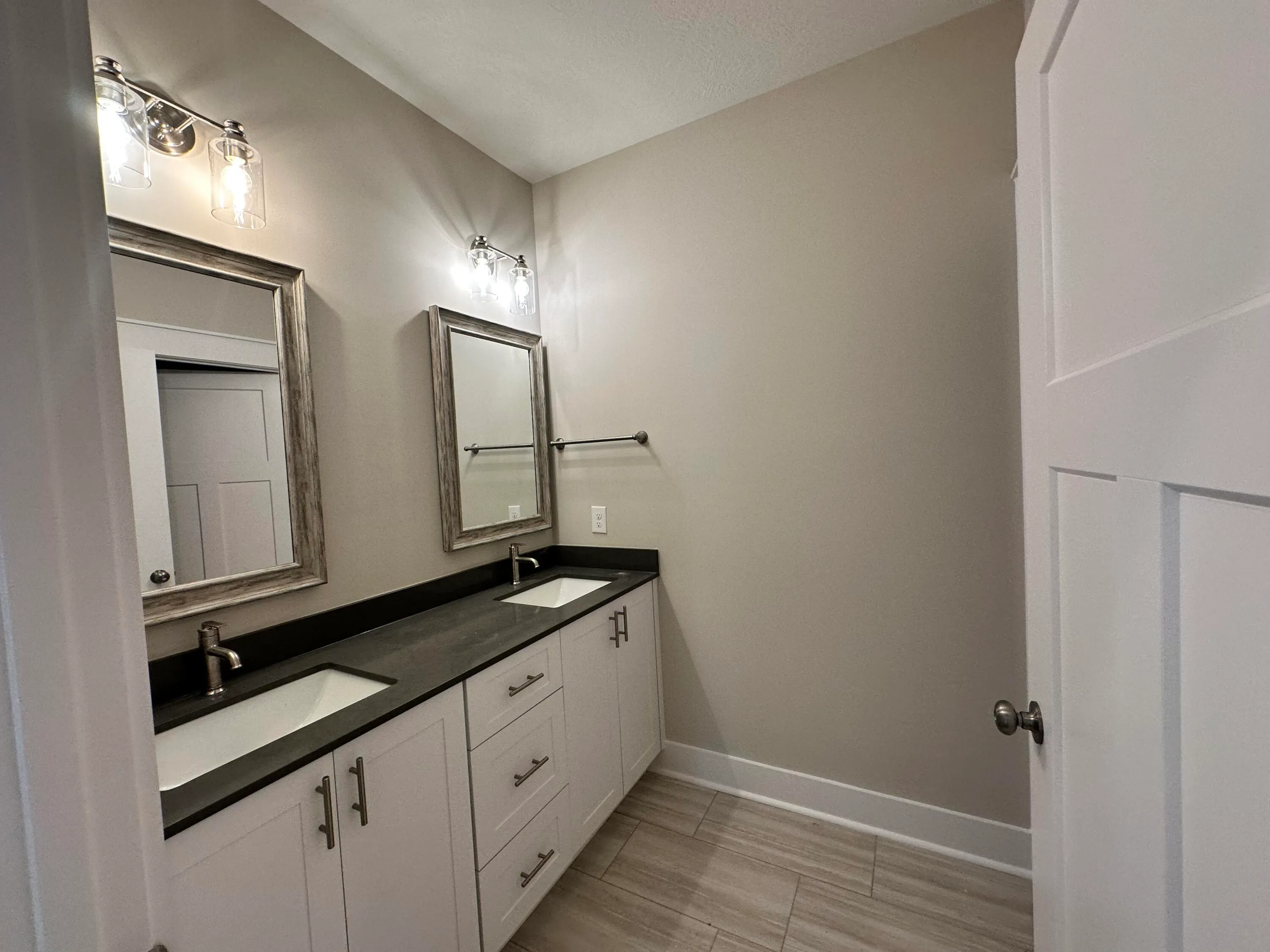 Beech Island, South Carolina 29842, United States, 4 Bedrooms Bedrooms, ,3 BathroomsBathrooms,Residential,Pending,50069