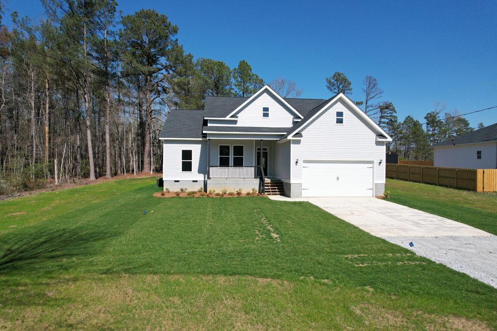 Photo of 3175 Old Augusta Road, Dearing, GA 30808 (MLS # 548309)