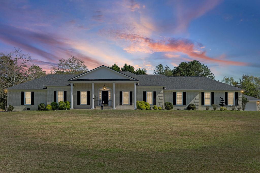 Photo of 358 Canterbury Drive, Evans, GA 30809 (MLS # 553269)