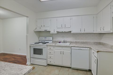 Tiny photo for 1017 Stevens Creek Rd, Augusta, GA 30907 (MLS # 547730)