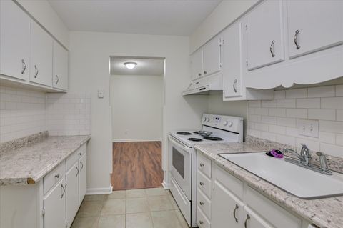 Tiny photo for 1017 Stevens Creek Rd, Augusta, GA 30907 (MLS # 547730)