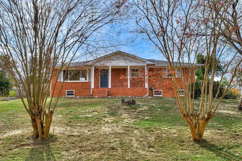 Photo of 3636 Lake Shore Drive, Martinez, GA 30907 (MLS # 549134)