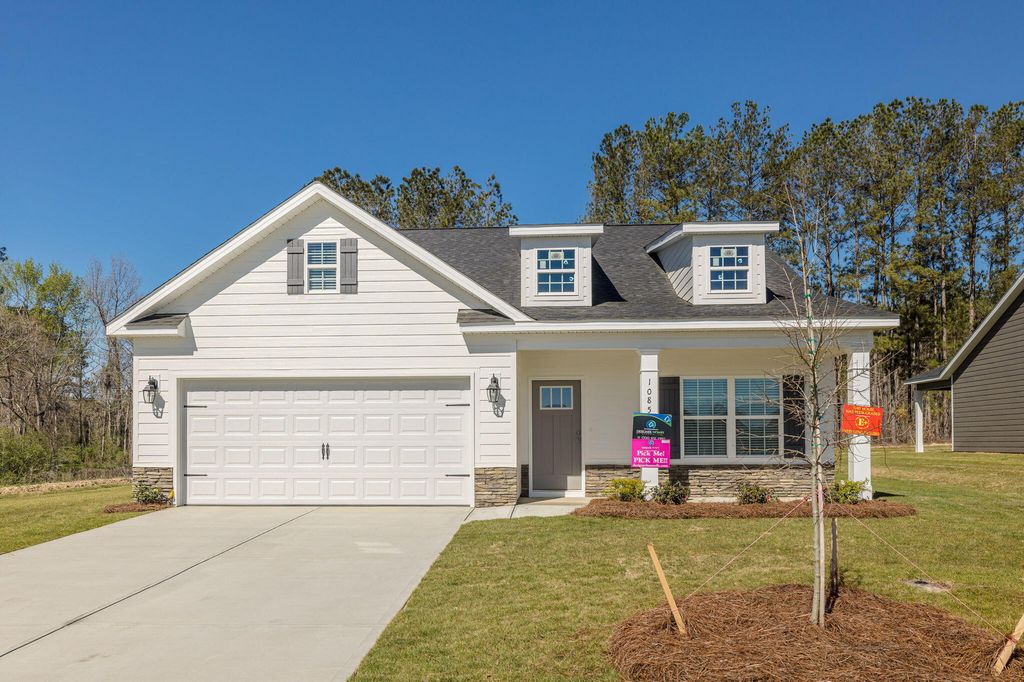 Photo of 1085 W Berkley Court, Thomson, GA 30824 (MLS # 553768)