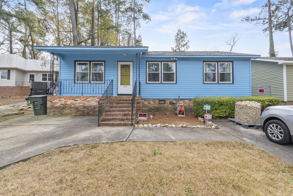 Photo of 5106 Randall Avenue, Columbia, SC 29203 (MLS # 550557)