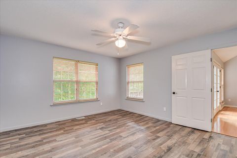 Tiny photo for 160 Crescent Drive, McCormick, SC 29835 (MLS # 542243)