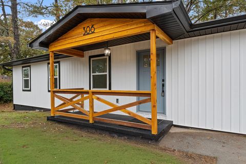 Tiny photo for 306 Michael St Street, Thomson, GA 30824 (MLS # 548743)