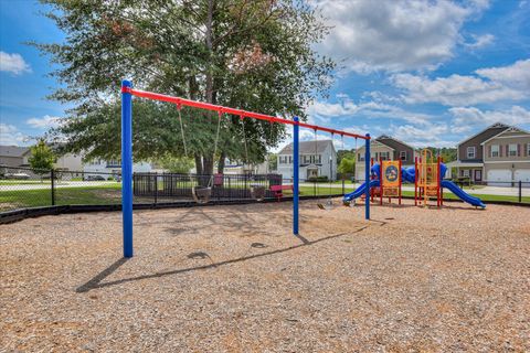 Tiny photo for 3321 Grove Landing Circle, Grovetown, GA 30813 (MLS # 542634)