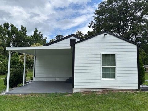 Tiny photo for 875 Earle Street, Thomson, GA 30824 (MLS # 542924)