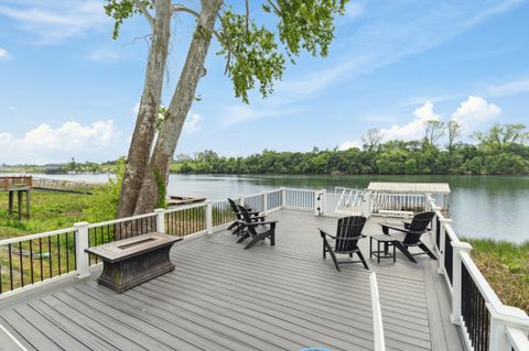 Tiny photo for 29 Savannah River Place, North Augusta, SC 29841 (MLS # 551606)