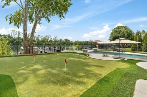 Tiny photo for 29 Savannah River Place, North Augusta, SC 29841 (MLS # 551606)