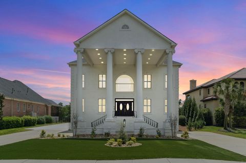 Tiny photo for 29 Savannah River Place, North Augusta, SC 29841 (MLS # 551606)