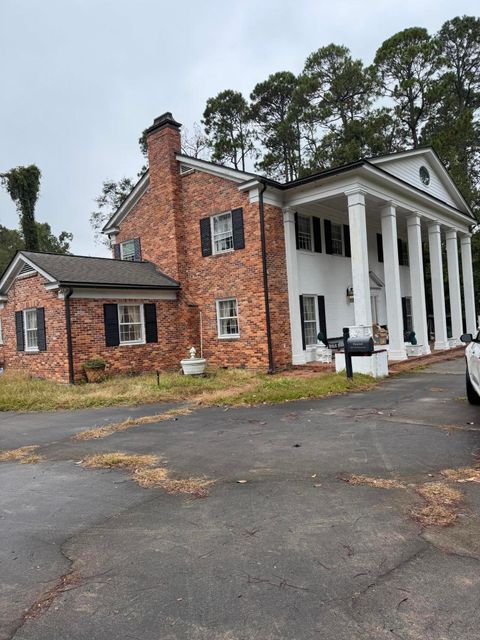 Photo of 501 N Main Street, Sylvania, GA 30467 (MLS # 549049)