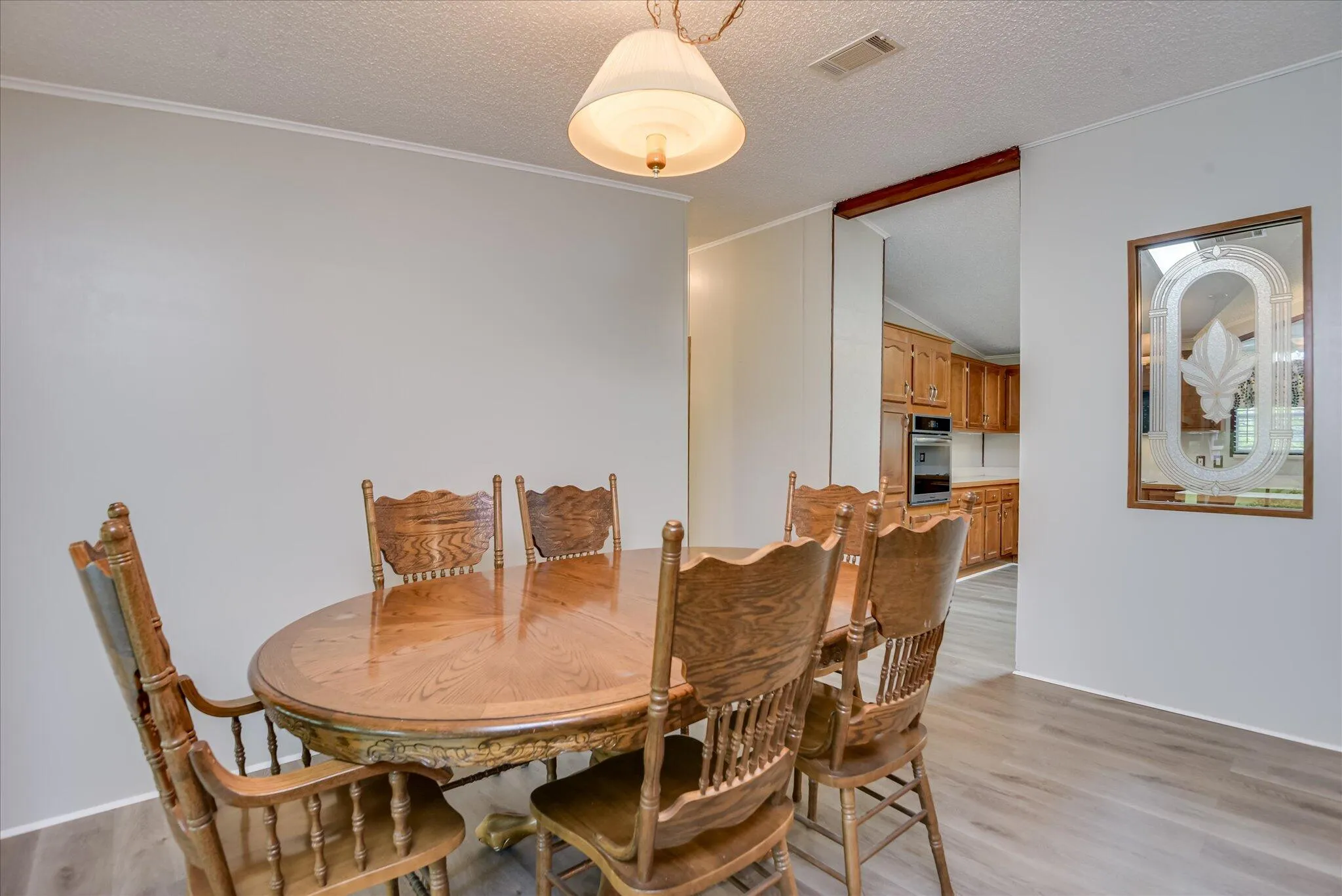 Edgefield, South Carolina 29824, United States, 3 Bedrooms Bedrooms, ,2 BathroomsBathrooms,Residential,Pending,127094