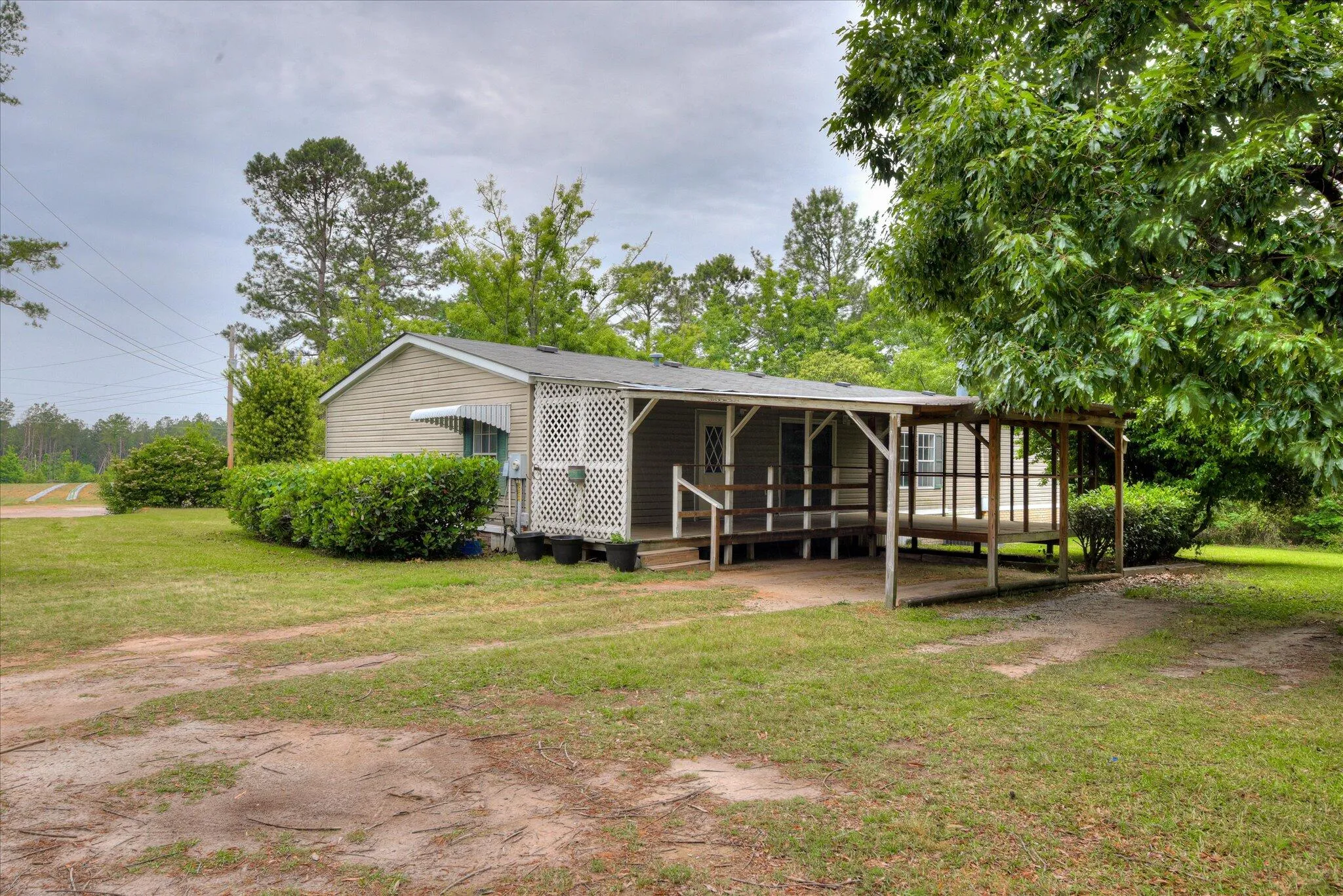 Edgefield, South Carolina 29824, United States, 3 Bedrooms Bedrooms, ,2 BathroomsBathrooms,Residential,Pending,127094