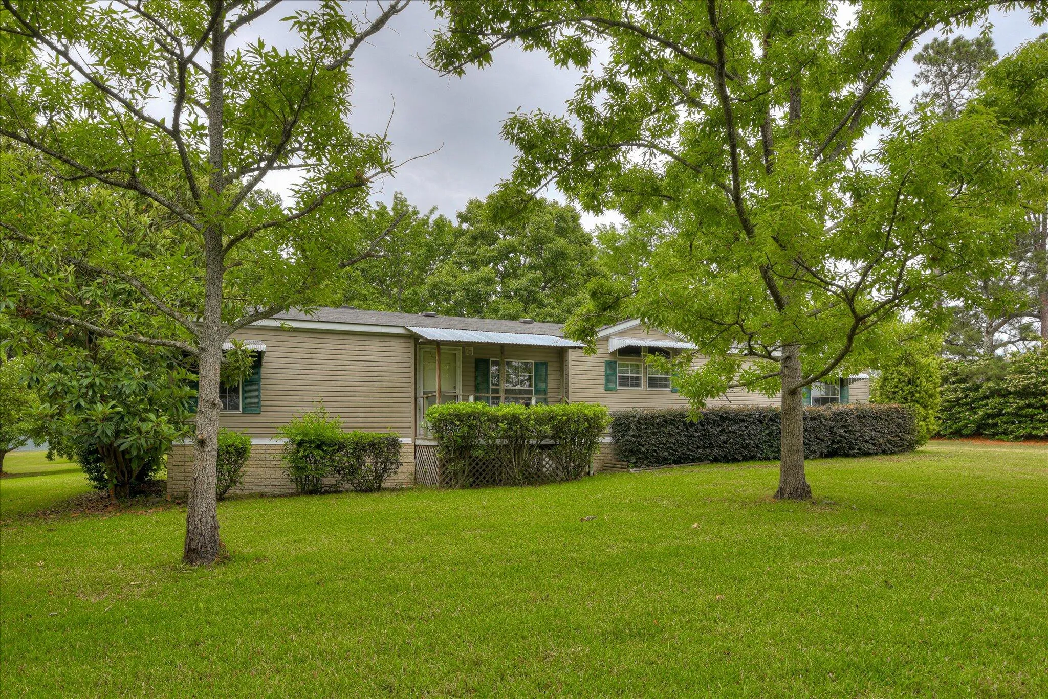 Edgefield, South Carolina 29824, United States, 3 Bedrooms Bedrooms, ,2 BathroomsBathrooms,Residential,Pending,127094