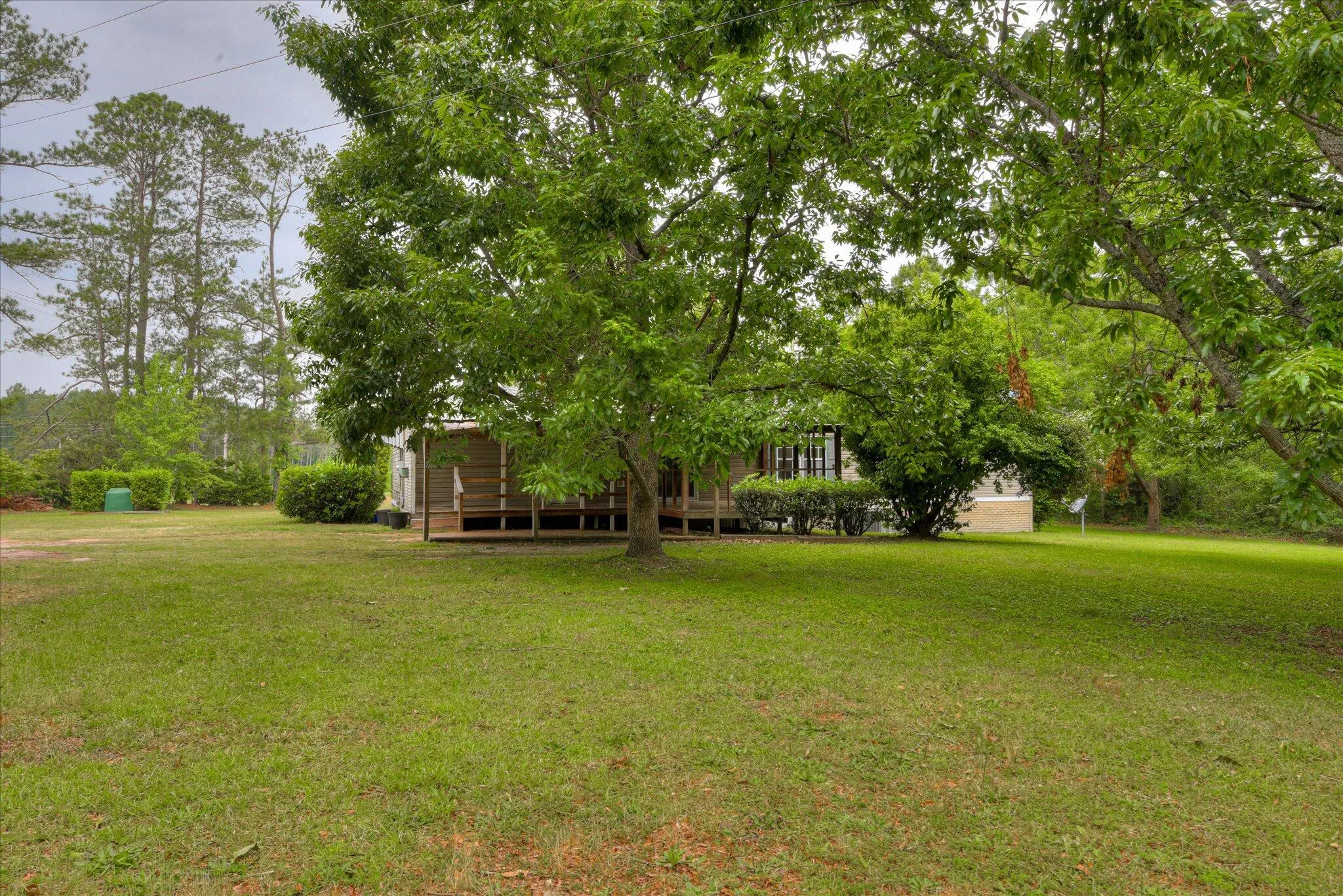 Edgefield, South Carolina 29824, United States, 3 Bedrooms Bedrooms, ,2 BathroomsBathrooms,Residential,Pending,127094