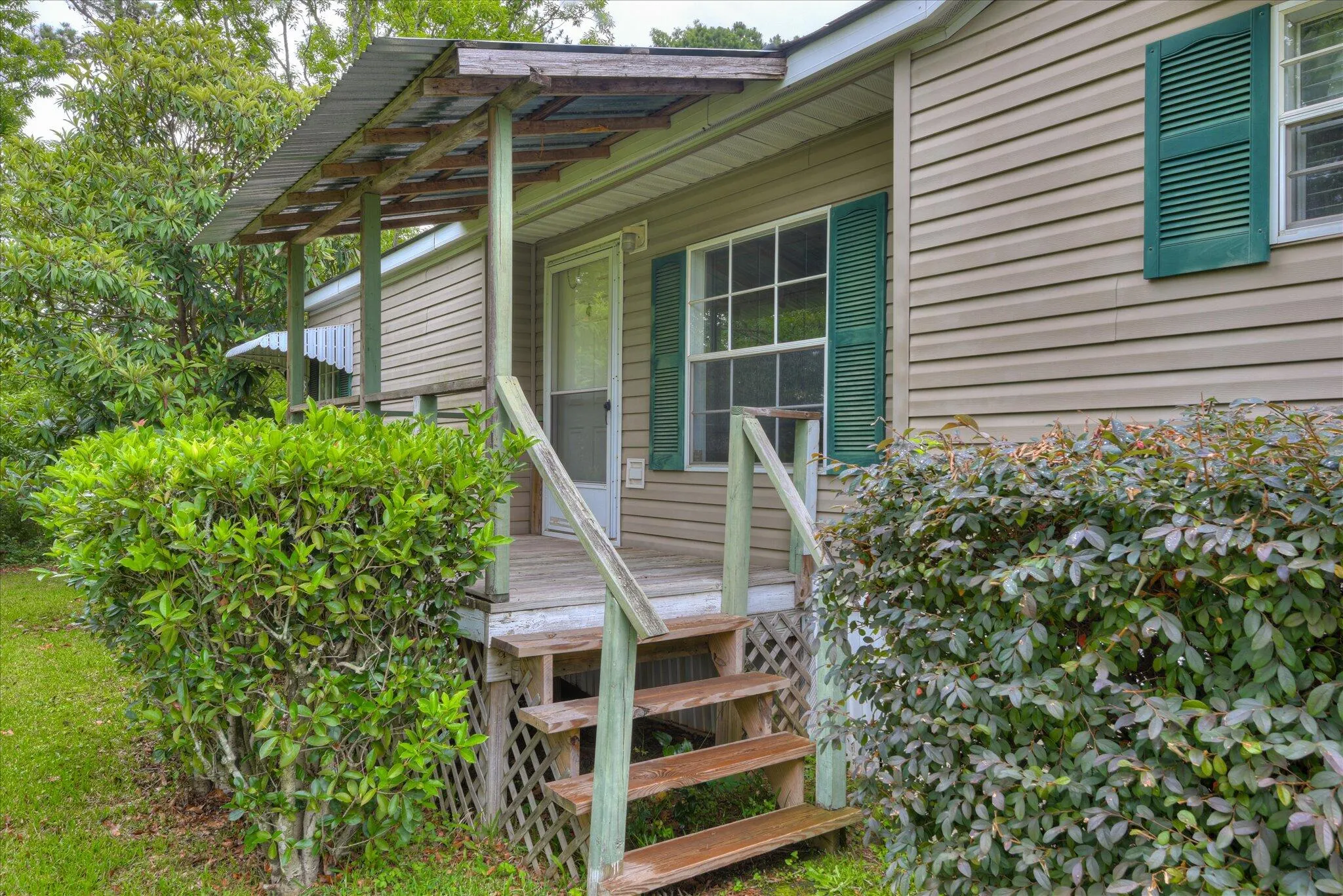 Edgefield, South Carolina 29824, United States, 3 Bedrooms Bedrooms, ,2 BathroomsBathrooms,Residential,Pending,127094