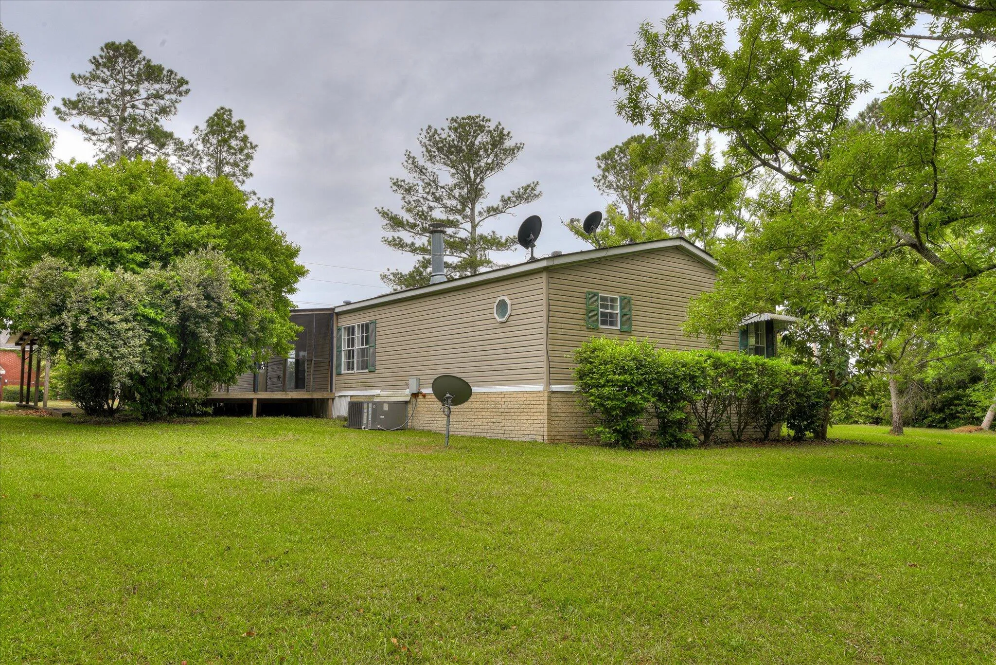 Edgefield, South Carolina 29824, United States, 3 Bedrooms Bedrooms, ,2 BathroomsBathrooms,Residential,Pending,127094