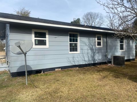 Tiny photo for 528 Tarver Avenue, Millen, GA 30442 (MLS # 550939)