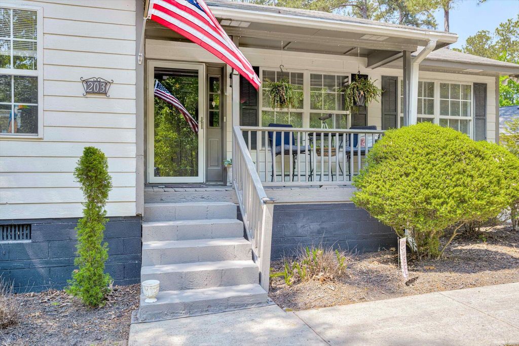 Photo of 203 Skyview Lane, McCormick, SC 29835 (MLS # 555249)