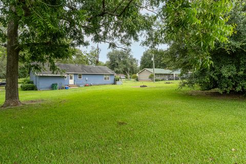 Tiny photo for 240 Camelia Street, Barnwell, SC 29812 (MLS # 545510)