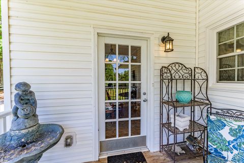 Tiny photo for 104 Sim St St, Washington, GA 30673 (MLS # 542653)