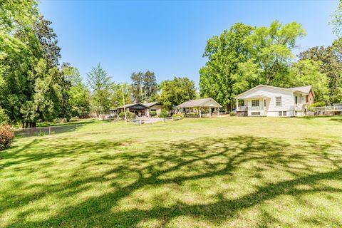 Tiny photo for 104 Sim St St, Washington, GA 30673 (MLS # 542653)