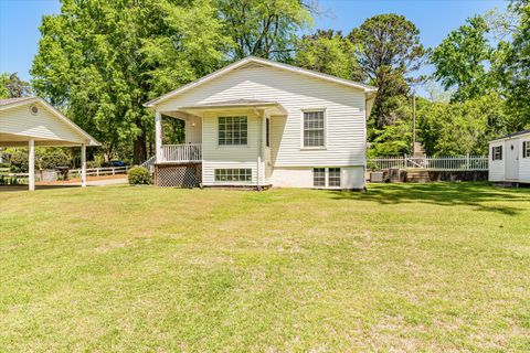 Tiny photo for 104 Sim St St, Washington, GA 30673 (MLS # 542653)
