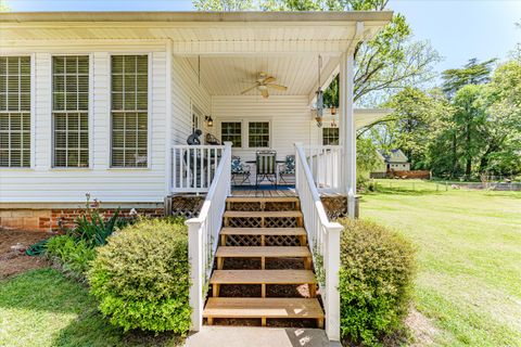 Tiny photo for 104 Sim St St, Washington, GA 30673 (MLS # 542653)
