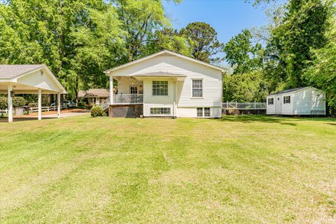 Tiny photo for 104 Sim St St, Washington, GA 30673 (MLS # 542653)
