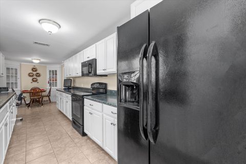 Tiny photo for 104 Sim St St, Washington, GA 30673 (MLS # 542653)