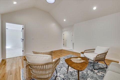 Tiny photo for 301 Misty Cove, McCormick, SC 29835 (MLS # 544375)