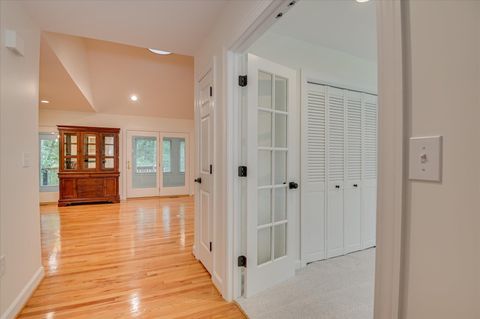 Tiny photo for 301 Misty Cove, McCormick, SC 29835 (MLS # 544375)