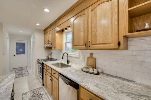 Tiny photo for 301 Misty Cove, McCormick, SC 29835 (MLS # 544375)