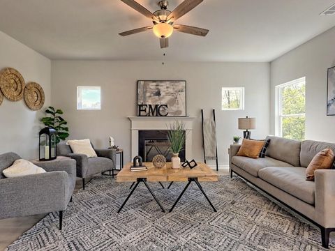 Tiny photo for 302 Atlanta Place, McCormick, SC 29835 (MLS # 545799)