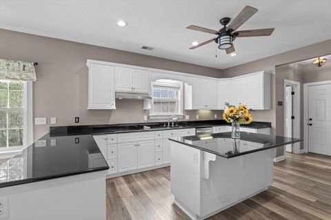 Tiny photo for 214 Butler Point, McCormick, SC 29835 (MLS # 549797)