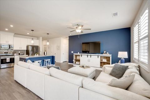 Tiny photo for 407 Chickadee Way, Harlem, GA 30814 (MLS # 547535)