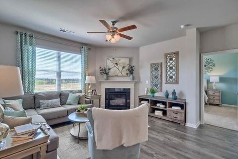 Tiny photo for 715 Hollis Avenue, Grovetown, GA 30813 (MLS # 548021)